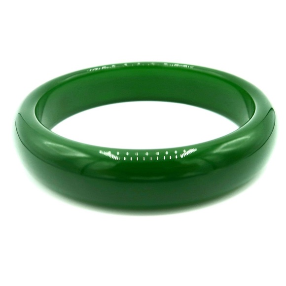 IMPERIAL JADE BANGLE (GRADE AAA) - Picture 3 of 5